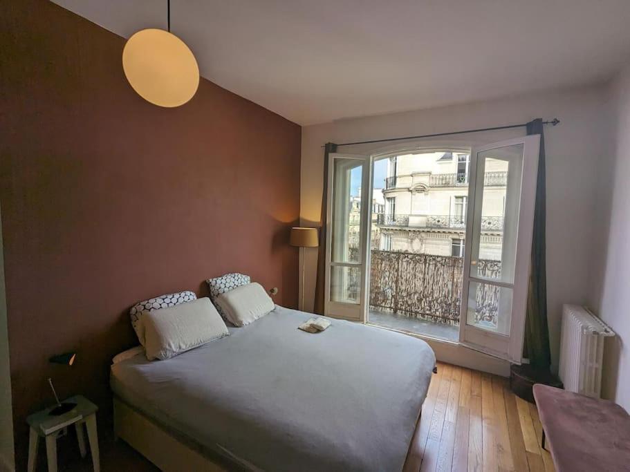 Haussmannien Avec Balcon Apartment *